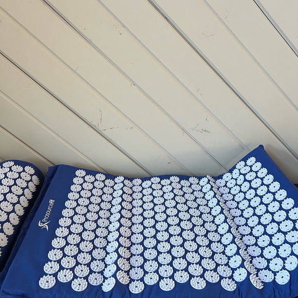 ProsourceFit Acupressure Mat and Pillow Set  for Neck and Back - Picture 5 of 5